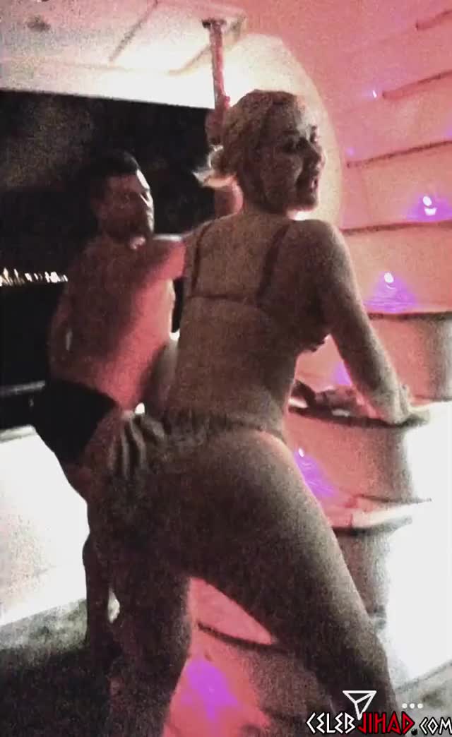 Iggy Azalea CelebJihad.com