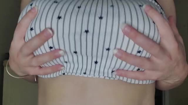 [OC] [DROP] They hate being covered up ?