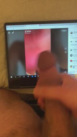 Fap to an italian tiktoker