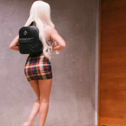 Creepy Next Door Neighbor -  Elsa Jean - Source: http://bit.ly/2KtpdS0