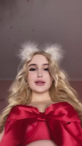 20 years old girls pretty gif
