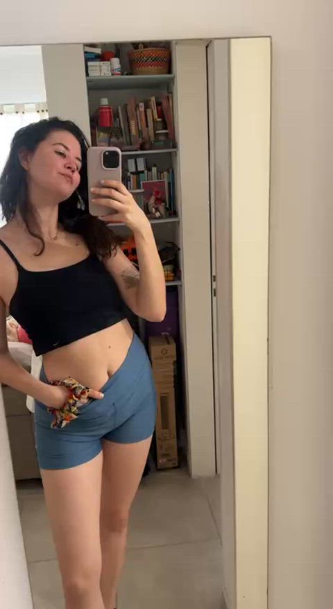belly button gif
