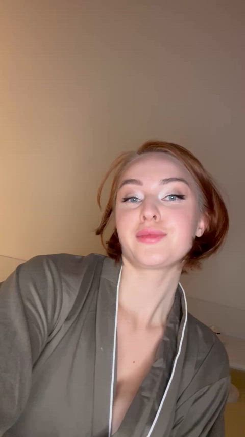 Make my pussy drip after I sit on your face