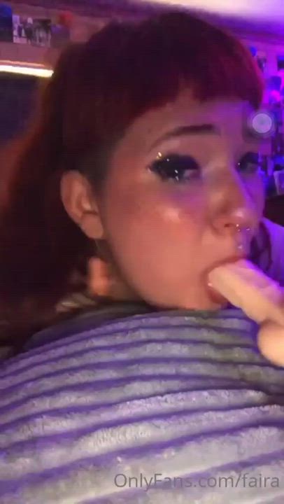Deepthroat Dildo Redhead