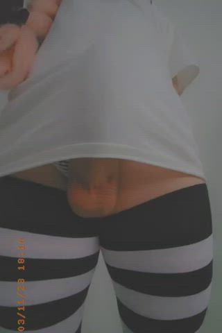 Big Cock Reveal :3