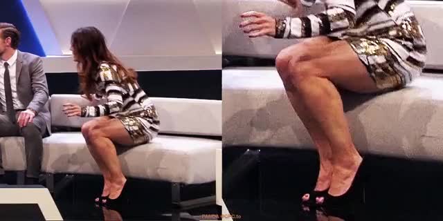 Jeannine Michaelsen - Leggy
