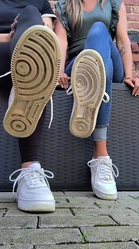 Left or Right?