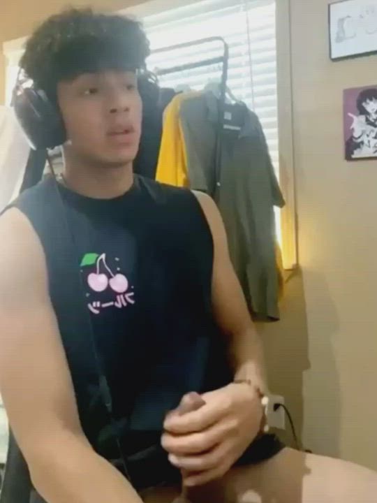 Who else is in love with latino twinks? (not OC)