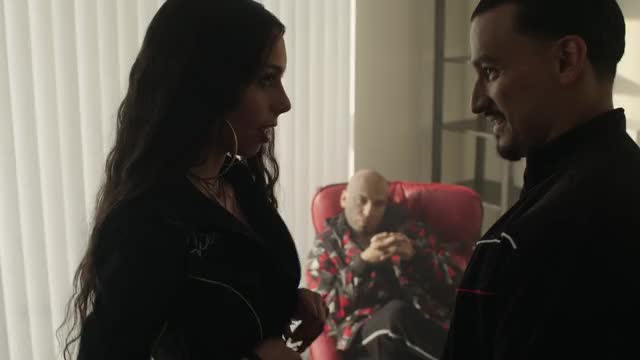 Stephanie Bueno in Get Shorty (TV Series 2017– ) [S03E02]