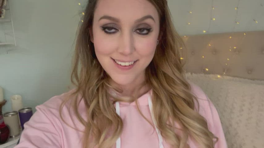 Milf titty drop anyone? 😜