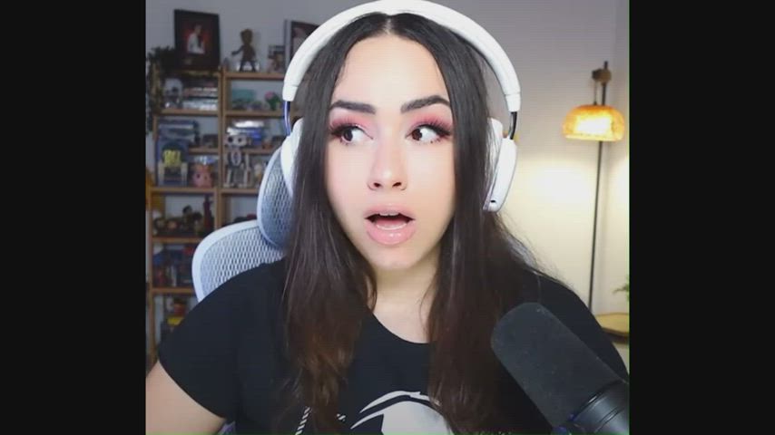 arab big tits moaning gif