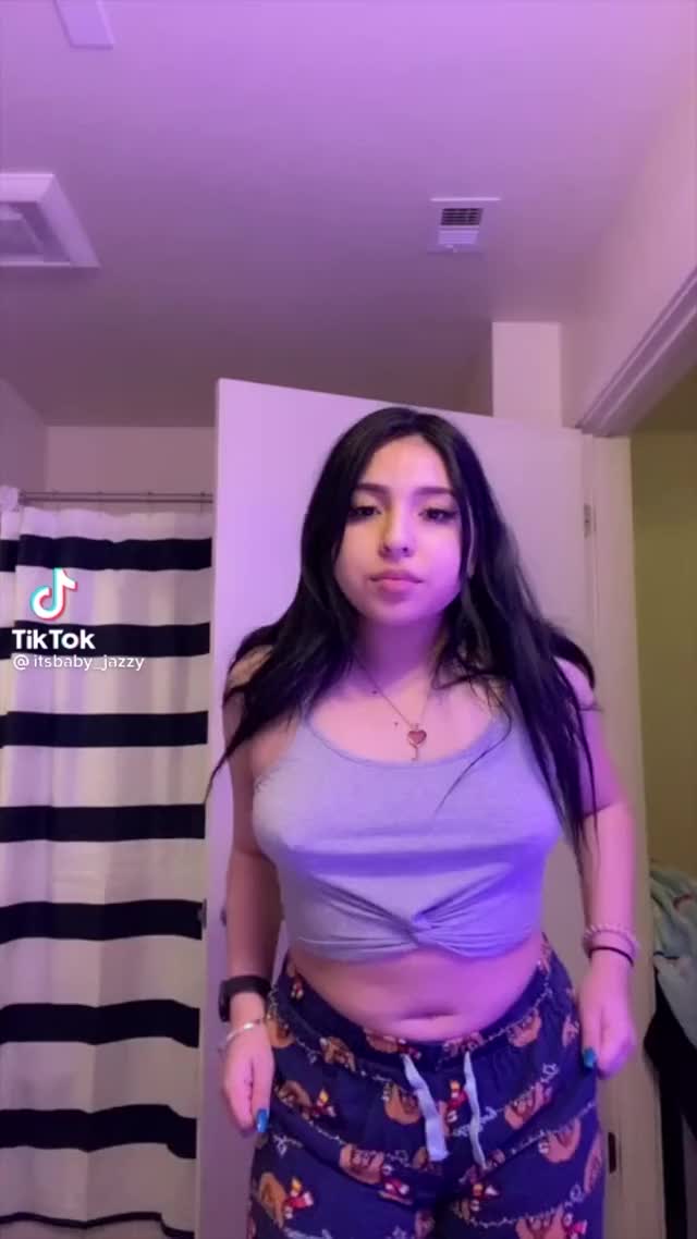 Tik Tok slut
