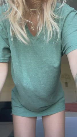 Sparkly piercings :)