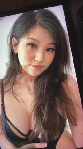 Hyoon didn’t let me stop