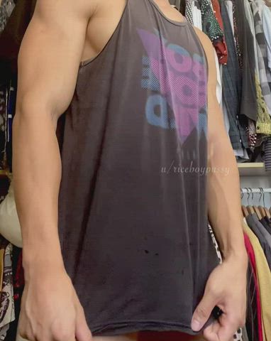 If I was your gym buddy, would you suck my cock if I asked?