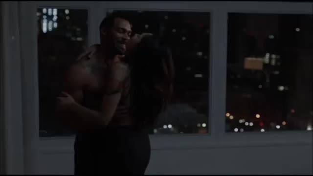 Lela Loren Topless