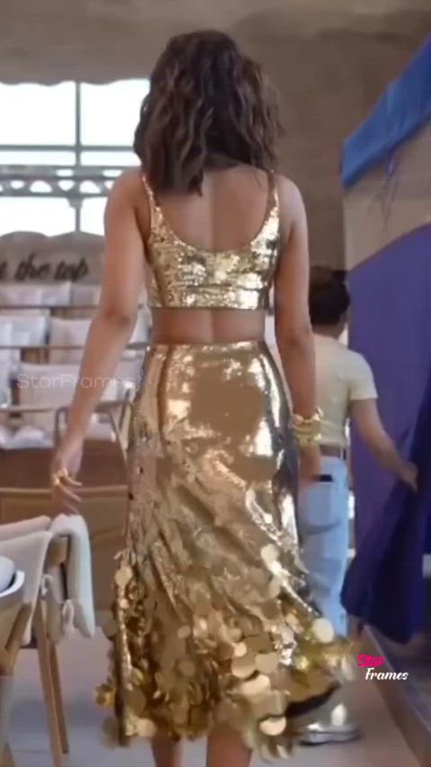 actress bollywood desi facial facial expression grinding hindi indian gif