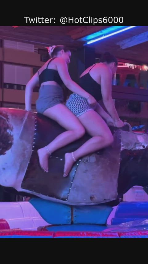 Accidental Ass Bouncing Tits Exposed Girls Panties Public Riding Skirt Upskirt Porn