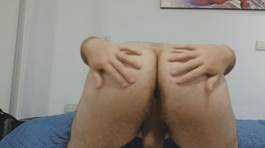 (24) any daddies who like an opened hole?or do you prefer opening it yourselves?