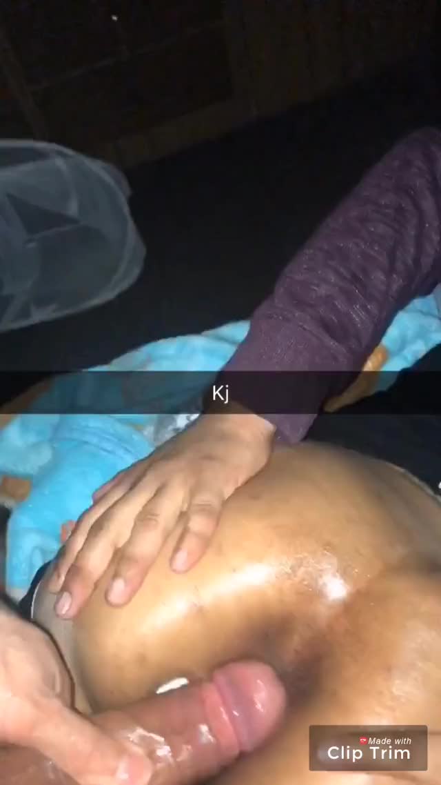 Omg poppin that ass with a thick head