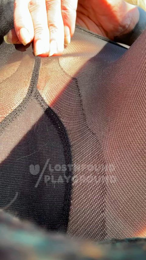 too bad that my tights are blocking the sight so much..