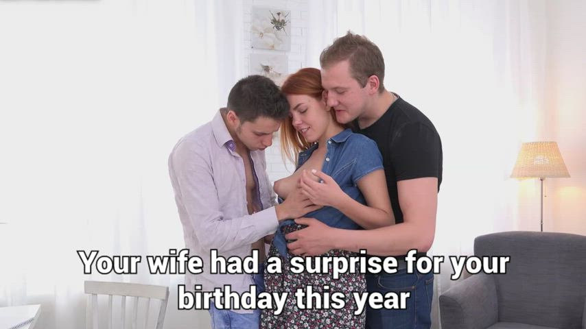 Fucking a HOTWIFE n hubby helps............as it should be