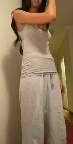 I just want to prove to you that underneath a fugly pyjama there can be something