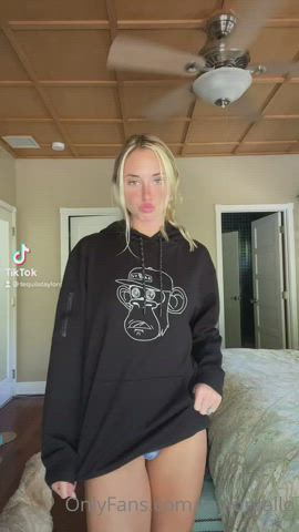ass bikini blonde gif