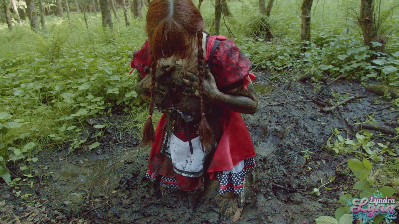 Amateur Big Tits Boobs Cosplay Female Messy Outdoor Redhead gif
