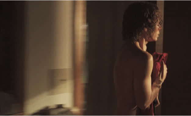 Celebrity MILF Nudity gif