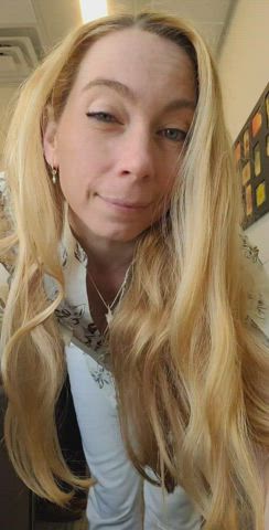 Sexy Hello to each one of my 75,783 followers on reddit, but most especially to the