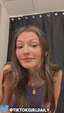 18 years old amateur big ass cute onlyfans petite teen tiktok gif