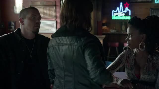 Isidora Goreshter - Shameless s06e04 (2016)