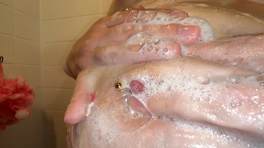 boobs giantess soapy giantess-irl gif