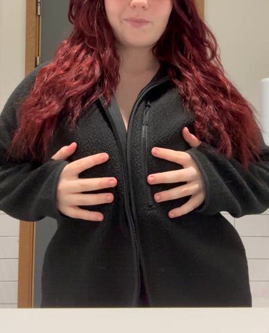 My first post here… am I doing it right? (21, OC)
