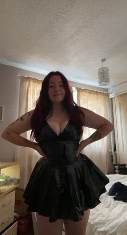 Never worn anything like this before... thoughts? (20, British)