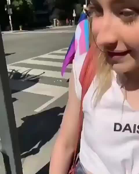 Sabrina Carpenter