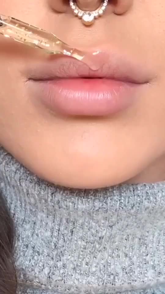 Blue? #makeup #foryou #lip