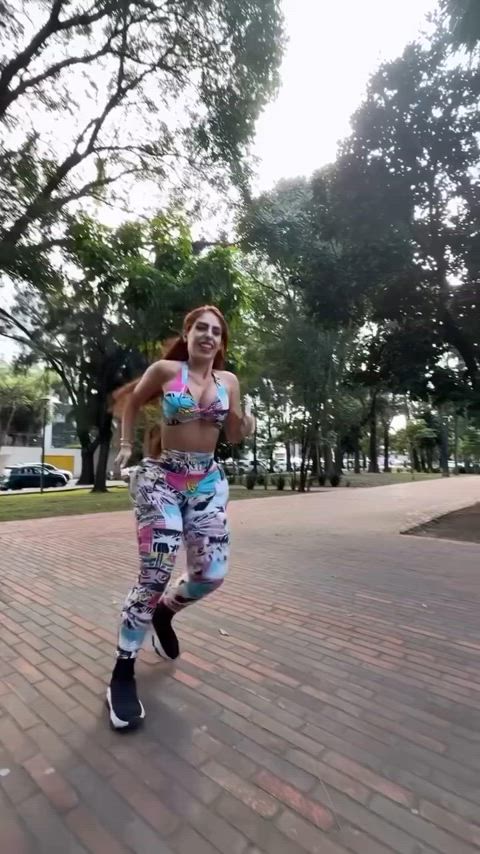 akf