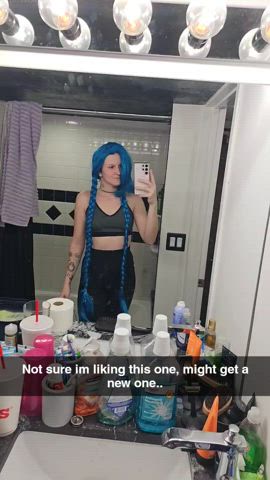 Not too sure if I'm happy with the wig for Jinx, might by myself a new one, whatcha