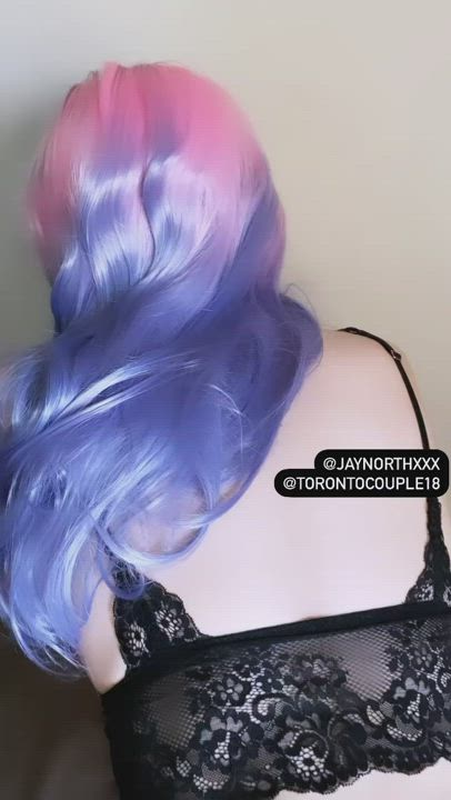 [19] Who wants to breed me in front of my bf?