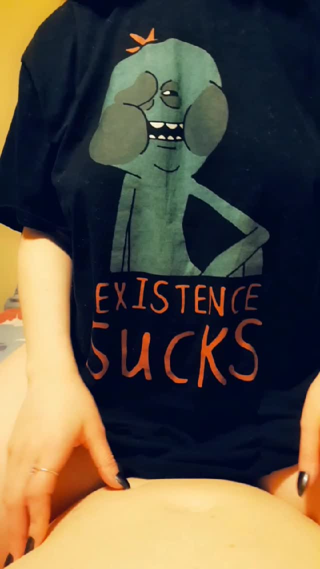https://www.reddit.com/r/TittyDrop/comments/awys9e/a_good_drop_with_some_extra_bounces/