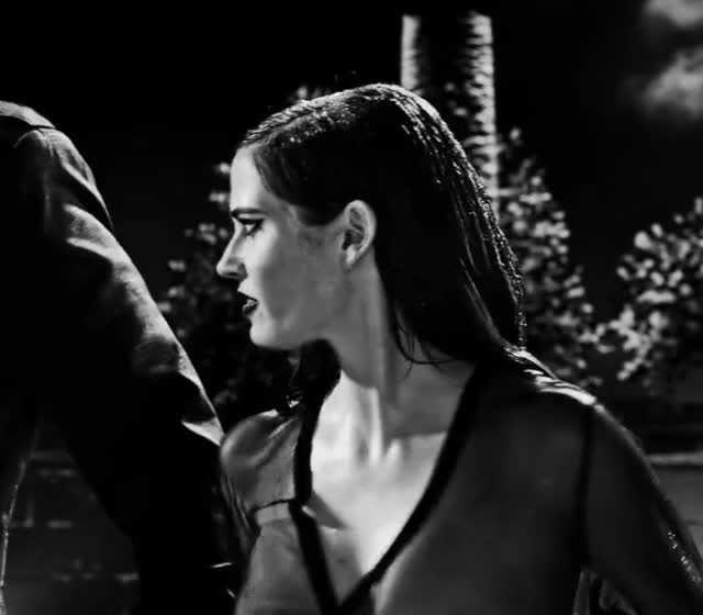 Eva Green GIF - 052