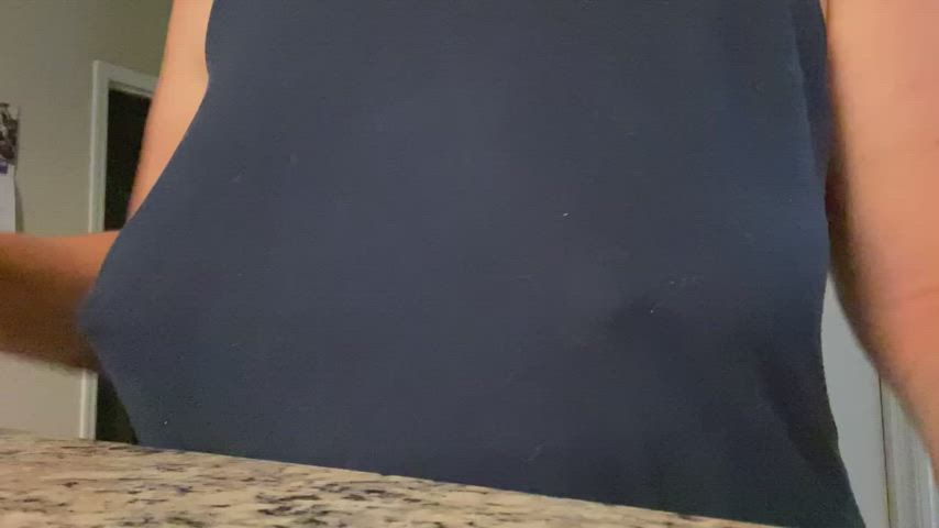 amateur big nipples big tits slapping titty drop gif