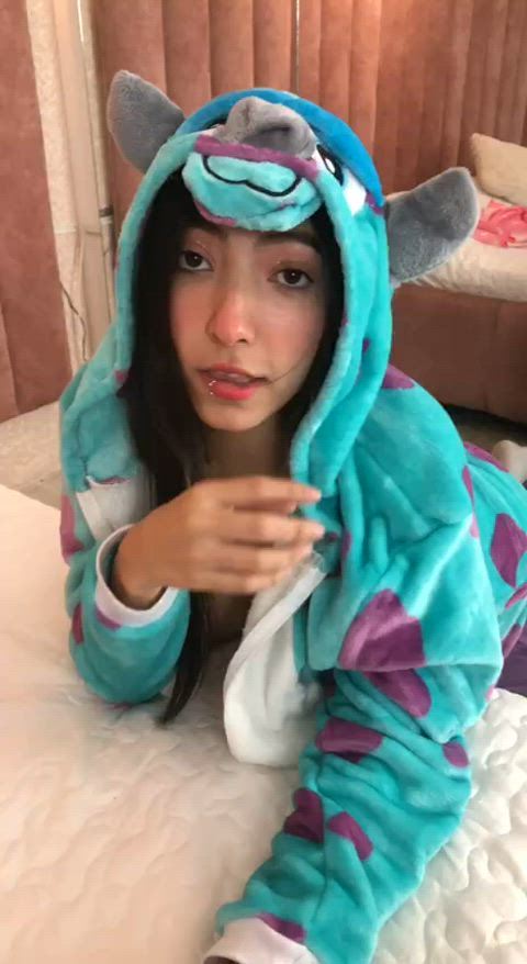 camsoda cum natural tits petittits petite squirt squirting gif
