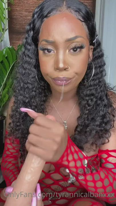 Dildo queen? HER 7.33 GB? STUFF IN COMMENZ ?