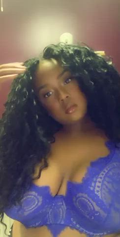 boobs curly hair ebony bbw gif