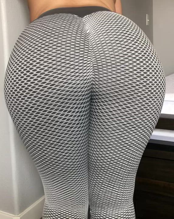 [f] craving someone’s touch rn