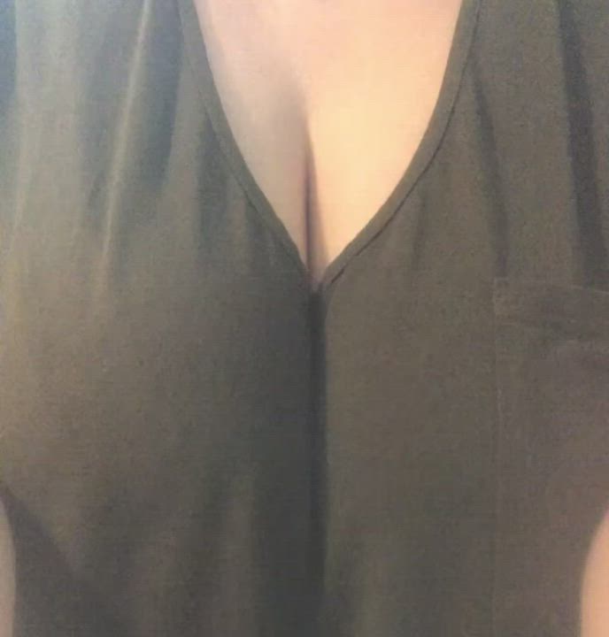 Dropping in to cure your case of the Monday’s. [f] [OC]