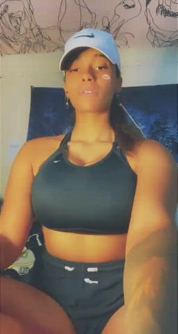 Possibly the best tits I’ve ever seen on reddit ?? ( Her Free Album In Comments)